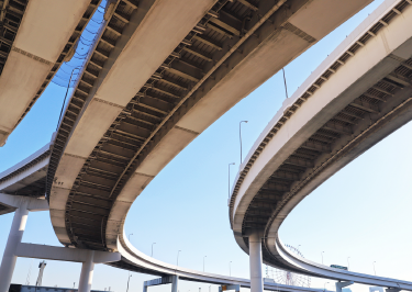 砕石を使用したコンクリート橋梁